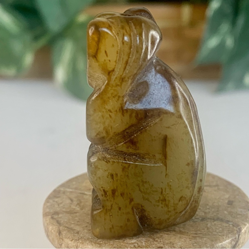 Vintage Chinese Zodiac Jade Monkey Pendant Bead Hand Carved Miniature Animal 1.7 - Picture 5 of 12